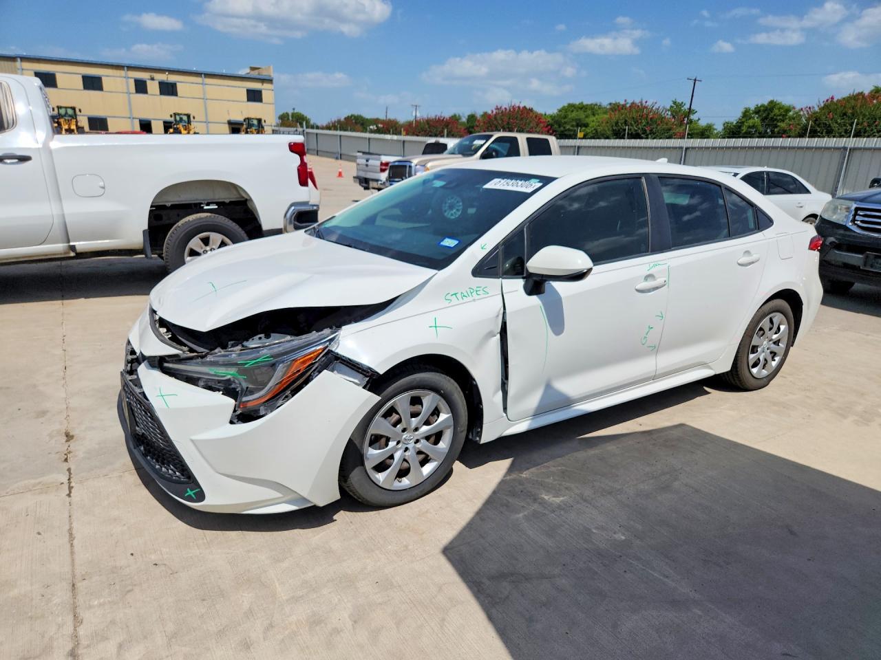 2022 TOYOTA COROLLA