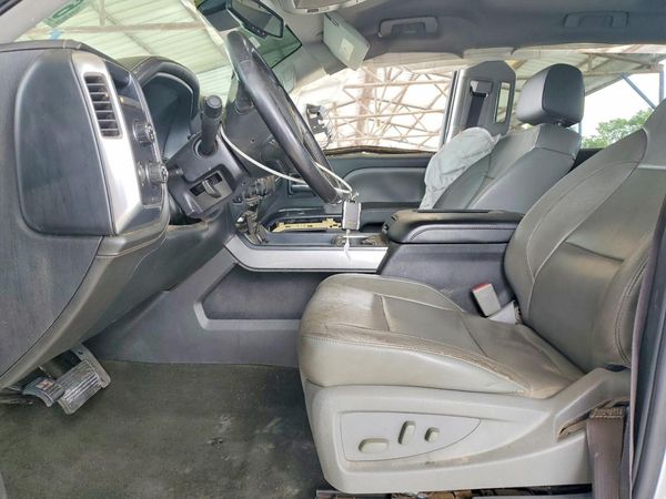 2017 CHEVROLET SILVERADO LTZ
