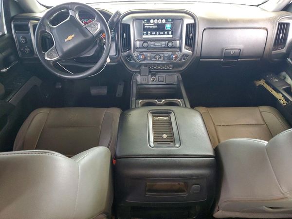 2017 CHEVROLET SILVERADO LTZ
