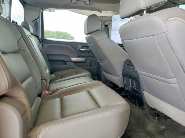 2017 CHEVROLET SILVERADO LTZ
