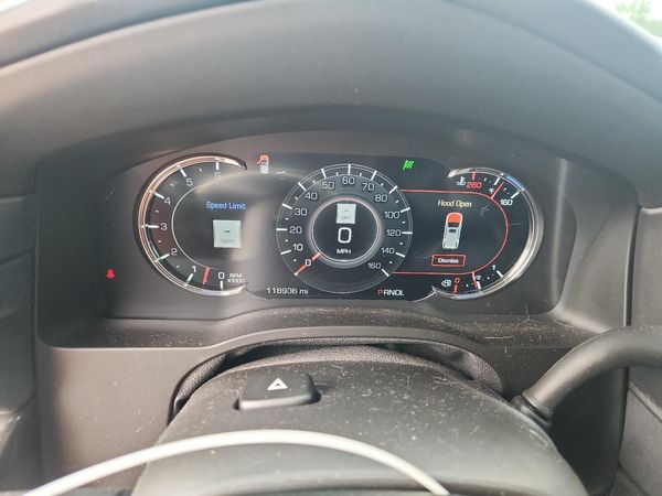 2018 CADILLAC ESCALADE ESV Platinum