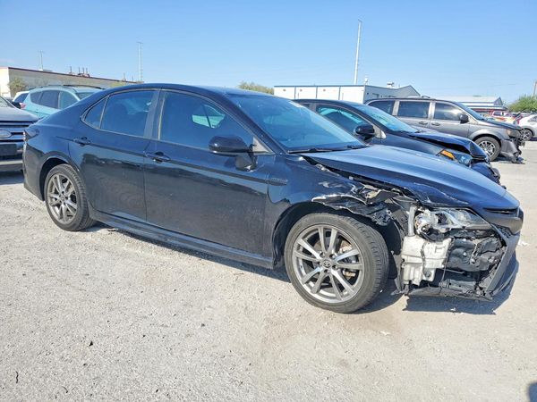 2020 TOYOTA CAMRY