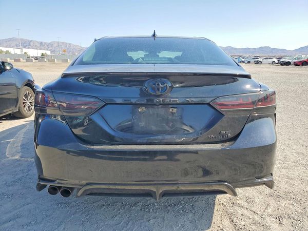 2020 TOYOTA CAMRY