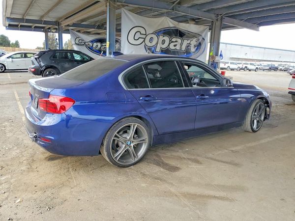 2017 BMW 330