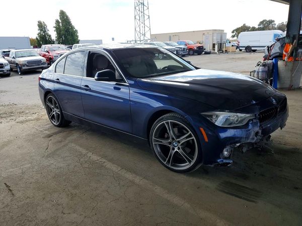 2017 BMW 330