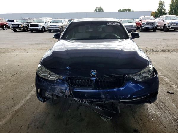 2017 BMW 330