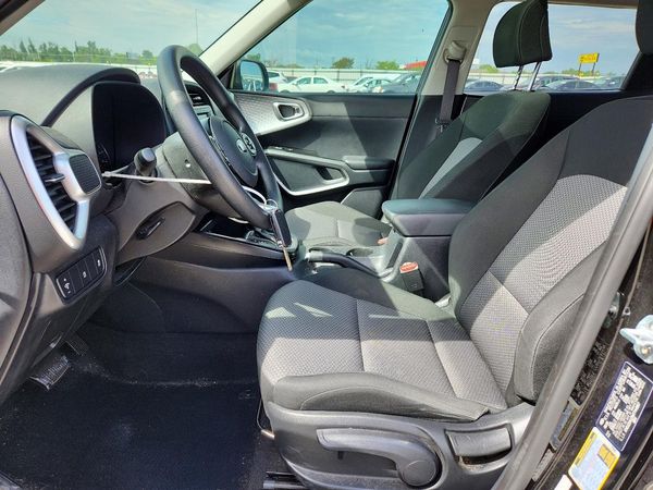2021 KIA SOUL LX, S, X-Line