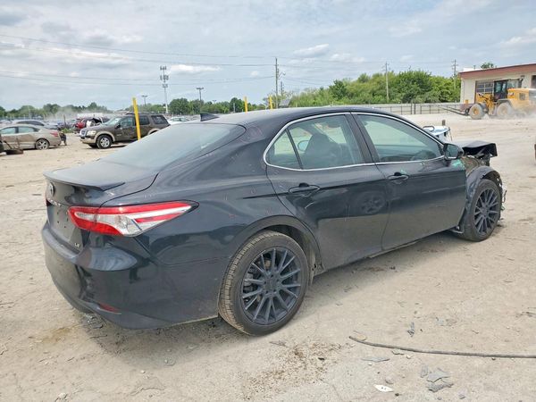 2020 TOYOTA CAMRY