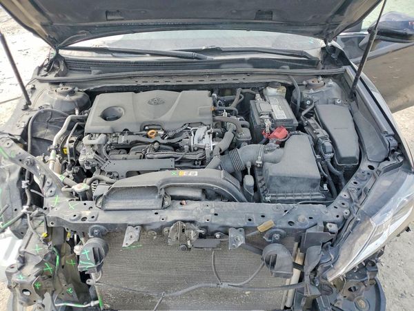2020 TOYOTA CAMRY