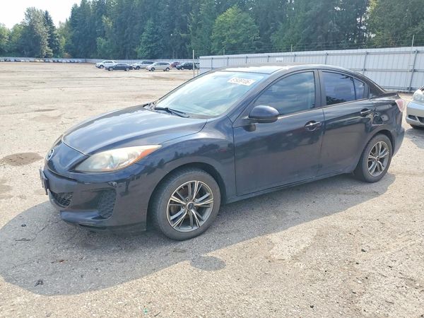 2013 MAZDA 3