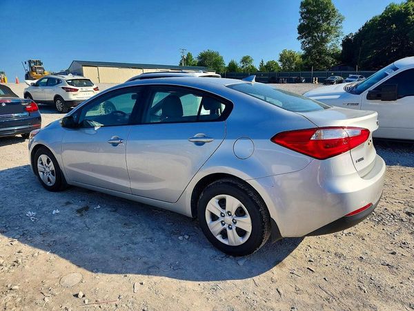 2016 KIA FORTE GL (Middle-Low Grade)
