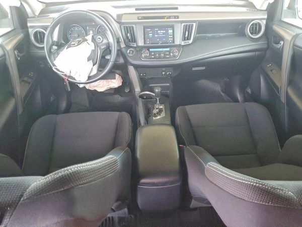 2018 TOYOTA RAV4 Adventure/XLE