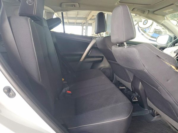 2018 TOYOTA RAV4 Adventure/XLE