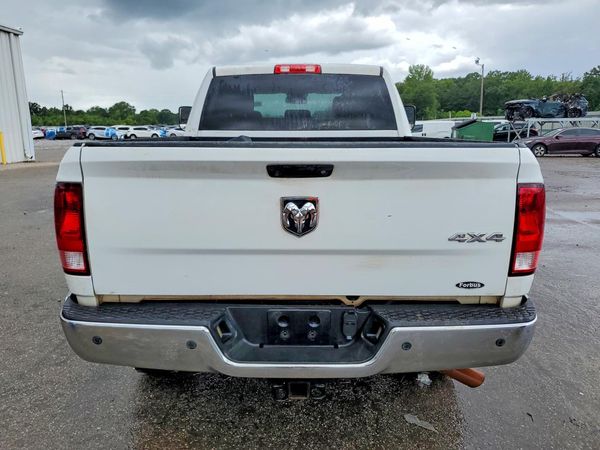 2016 RAM 2500 ST CREW CAB 4X4