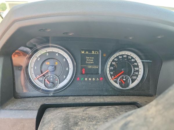 2014 RAM 2500 SLT CREW CAB 4X4