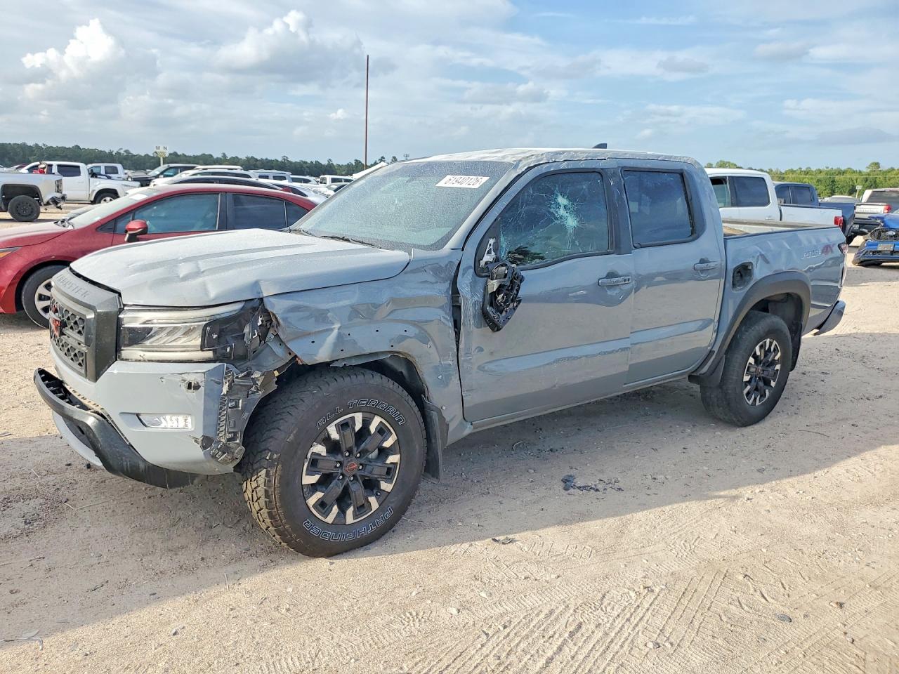 2024 NISSAN FRONTIER