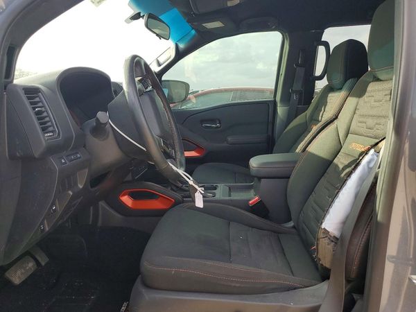 2024 NISSAN FRONTIER