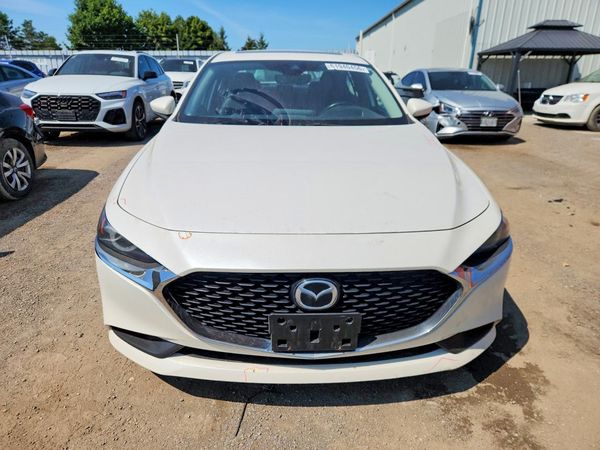 2019 MAZDA 3