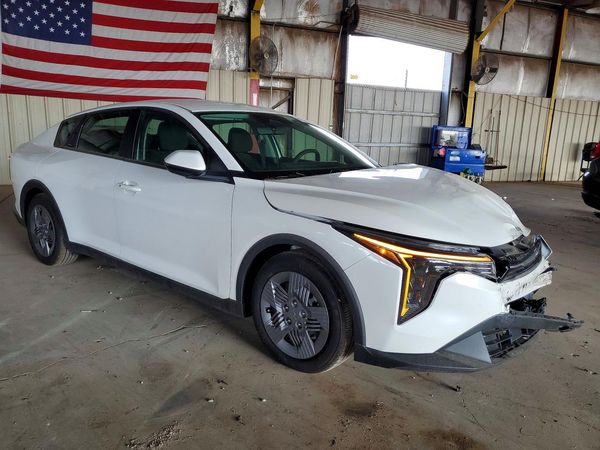 2026 KIA K4 LX, LXS