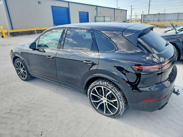 2019 PORSCHE CAYENNE S
