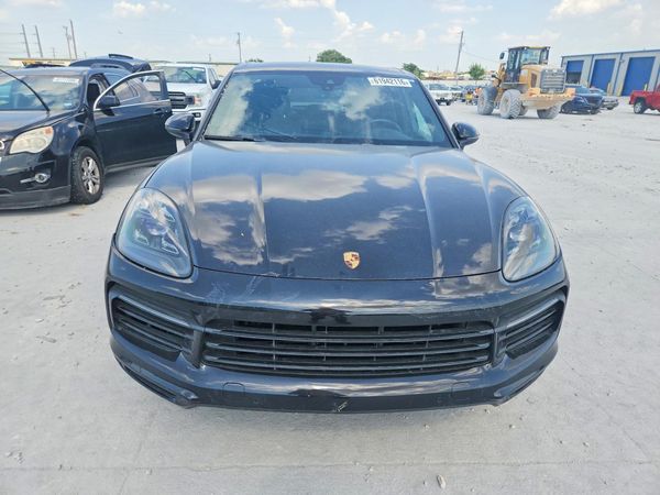 2019 PORSCHE CAYENNE S