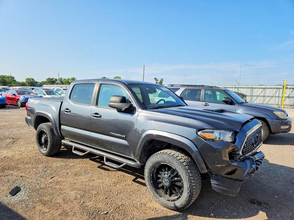 2019 TOYOTA TACOMA SR5