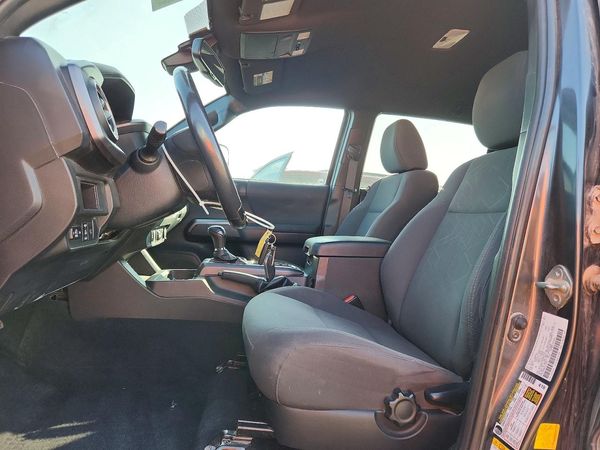 2019 TOYOTA TACOMA SR5