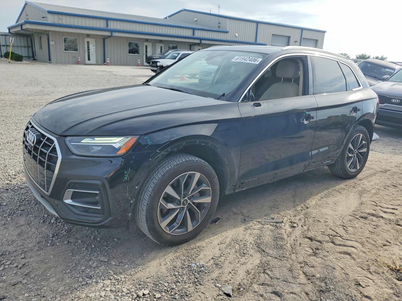 2021 AUDI Q5 quattro Premium Plus
