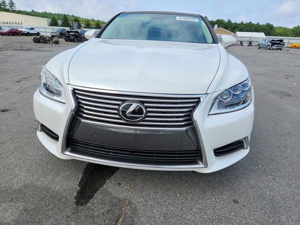 2017 LEXUS LS 460