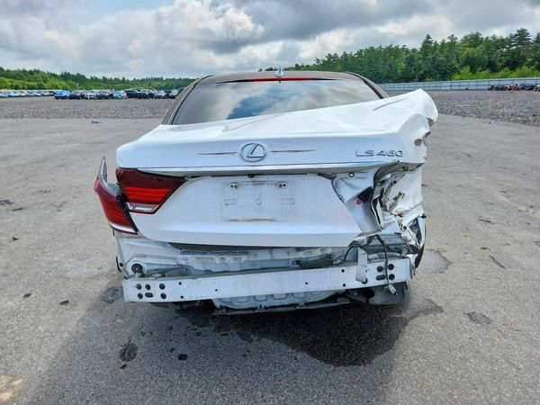 2017 LEXUS LS 460