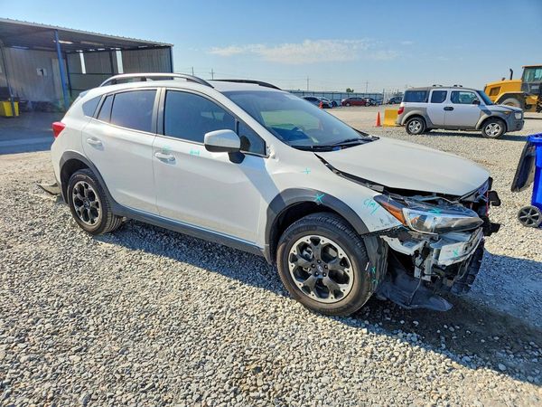 2021 SUBARU CROSSTREK Premium+ES