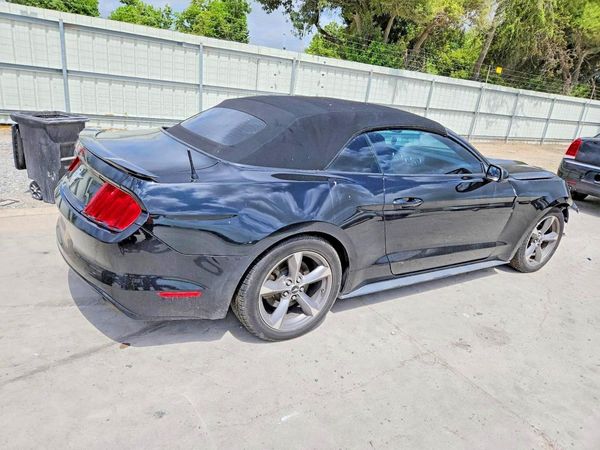 2017 FORD MUSTANG V6 Convertible
