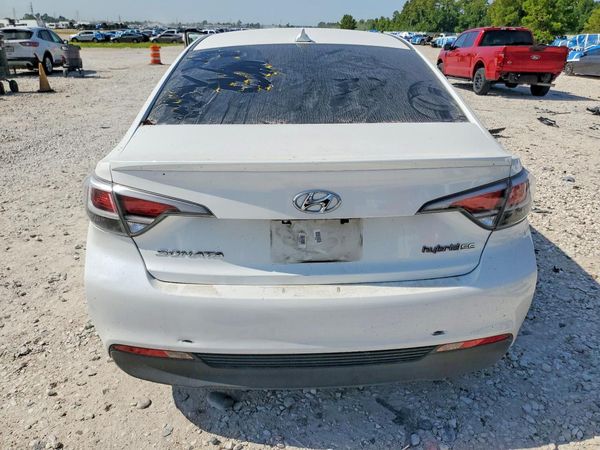 2016 HYUNDAI SONATA GL (Middle-Low)