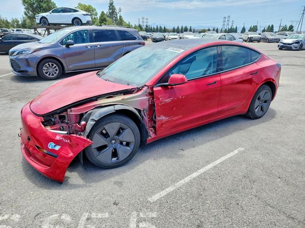 2021 TESLA MODEL 3