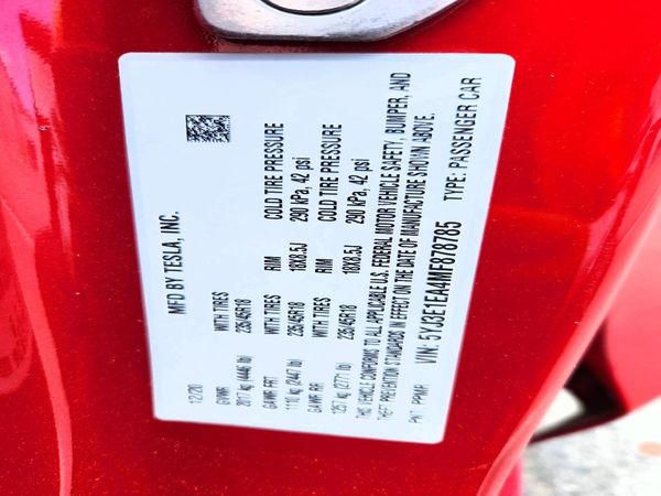2021 TESLA MODEL 3