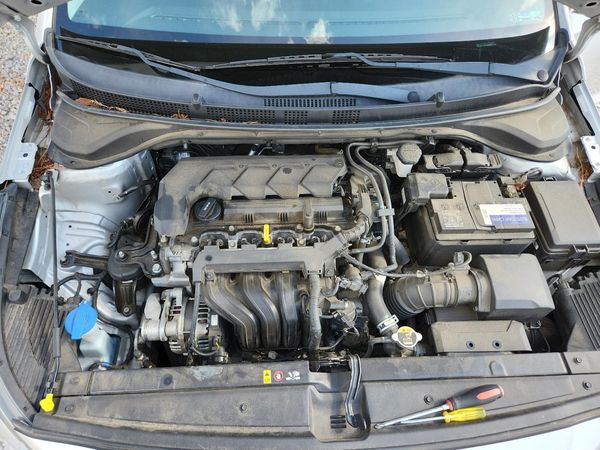2020 HYUNDAI ACCENT SE and SEL