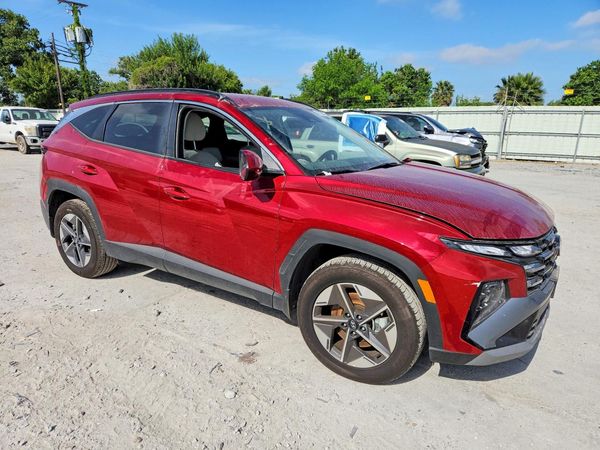 2026 HYUNDAI TUCSON SEL, SEL Plus