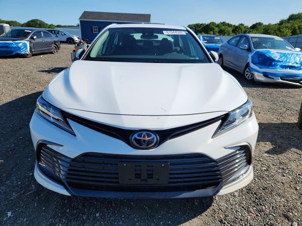 2022 TOYOTA CAMRY