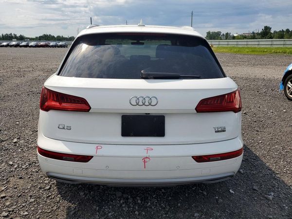 2018 AUDI Q5 quattro Premium