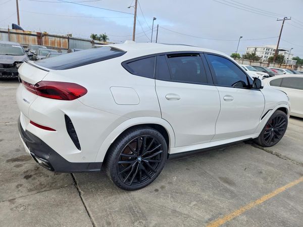 2024 BMW X6 xDrive40i