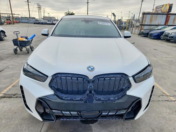 2024 BMW X6 xDrive40i