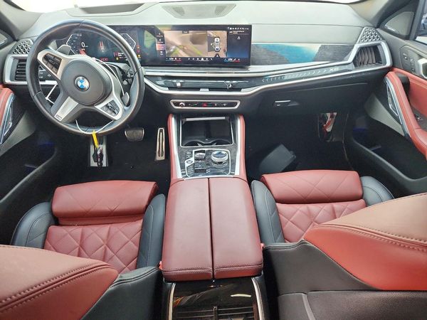 2024 BMW X6 xDrive40i