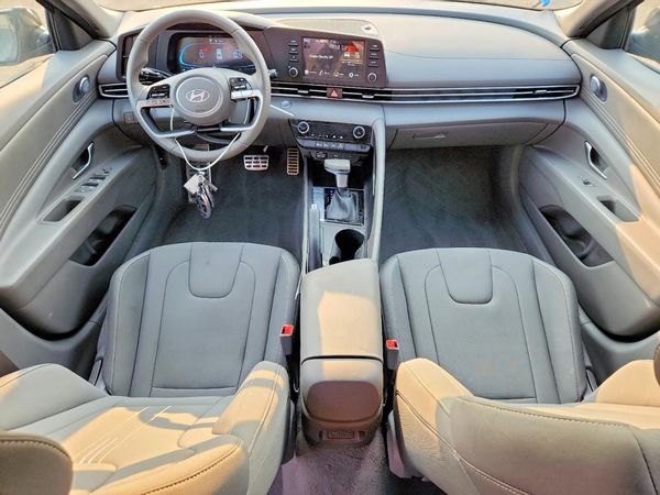 2026 HYUNDAI ELANTRA