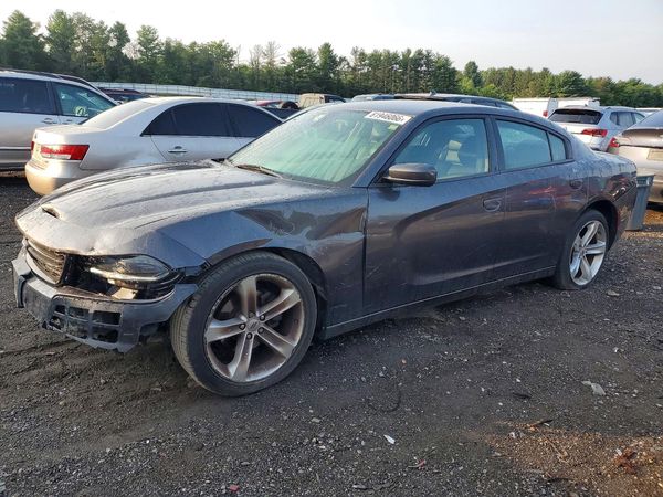2018 DODGE CHARGER SXT Plus — Front 3/4