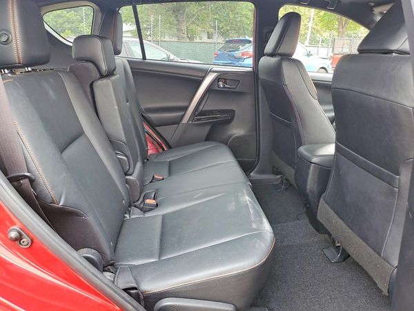 2016 TOYOTA RAV4