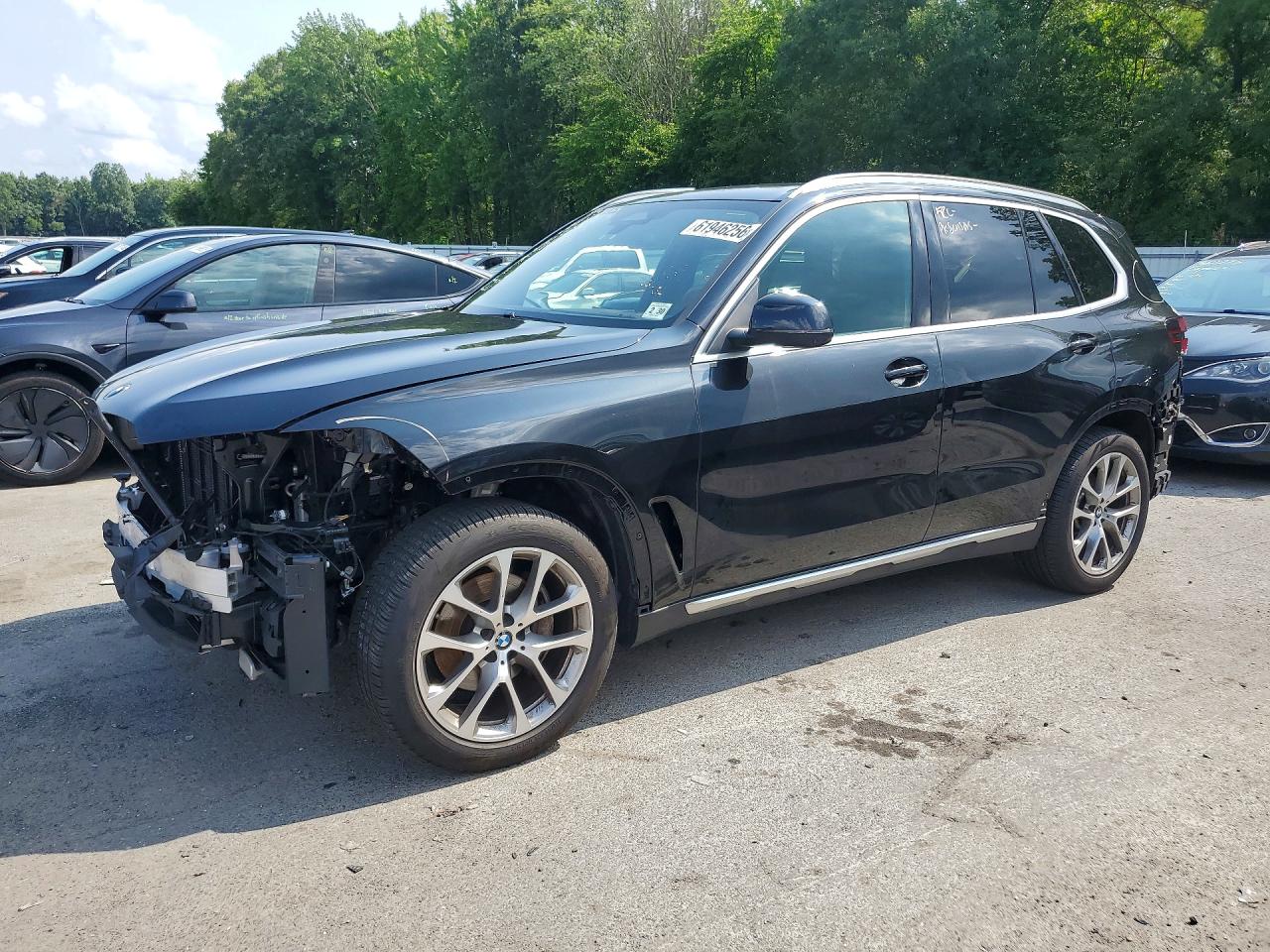 2025 BMW X5 xDrive40i