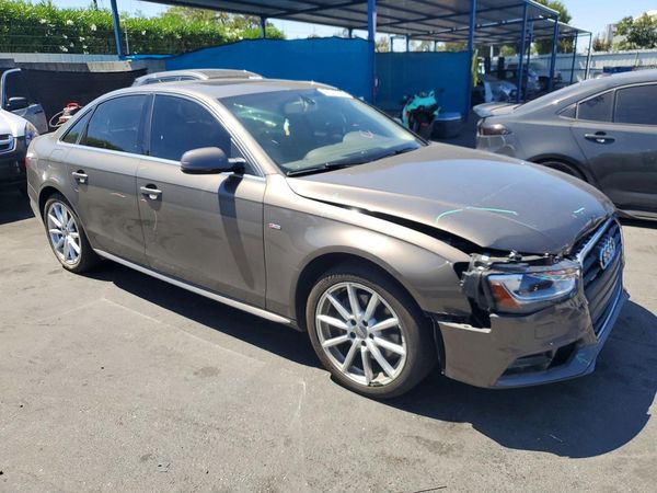 2015 AUDI A4 quattro Premium Plus