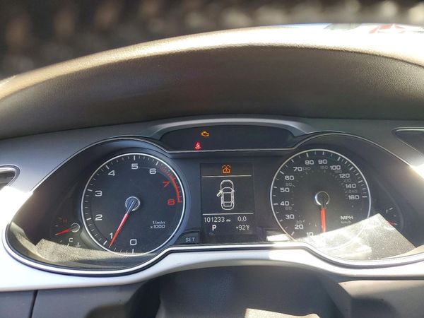 2015 AUDI A4 quattro Premium Plus