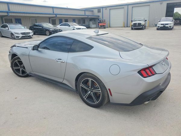 2025 FORD MUSTANG I4