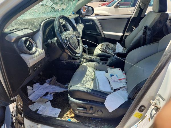 2017 TOYOTA RAV4 Ltd Hybrid — DENT